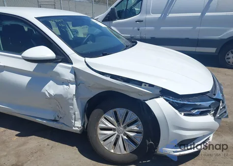 2019 Volkswagen Jetta 1.4T R-Line/1.4T S/1.4T Se z USA, uszkodzony, nr VIN 3VWCB7BU2KM202285